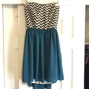 Audrey Strapless dress size small